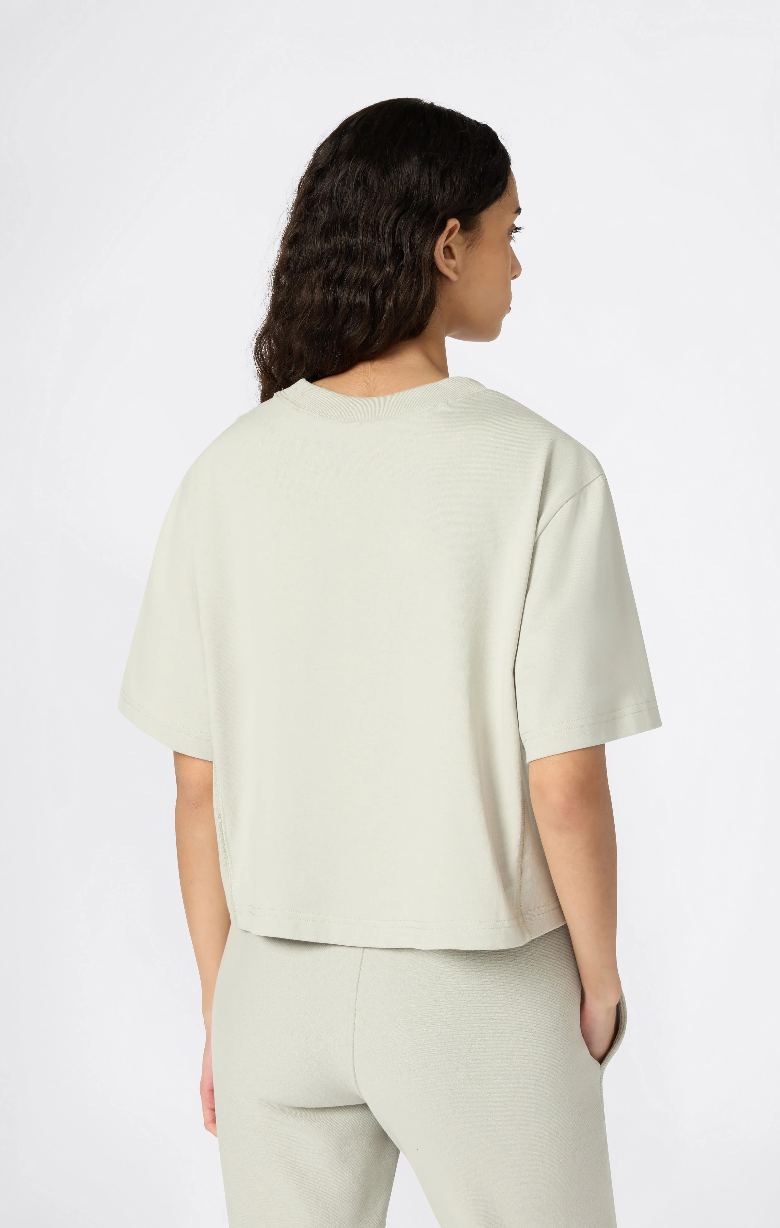 Cropped Women's T-Shirt in Heavy Cotton Jersey - Image 4