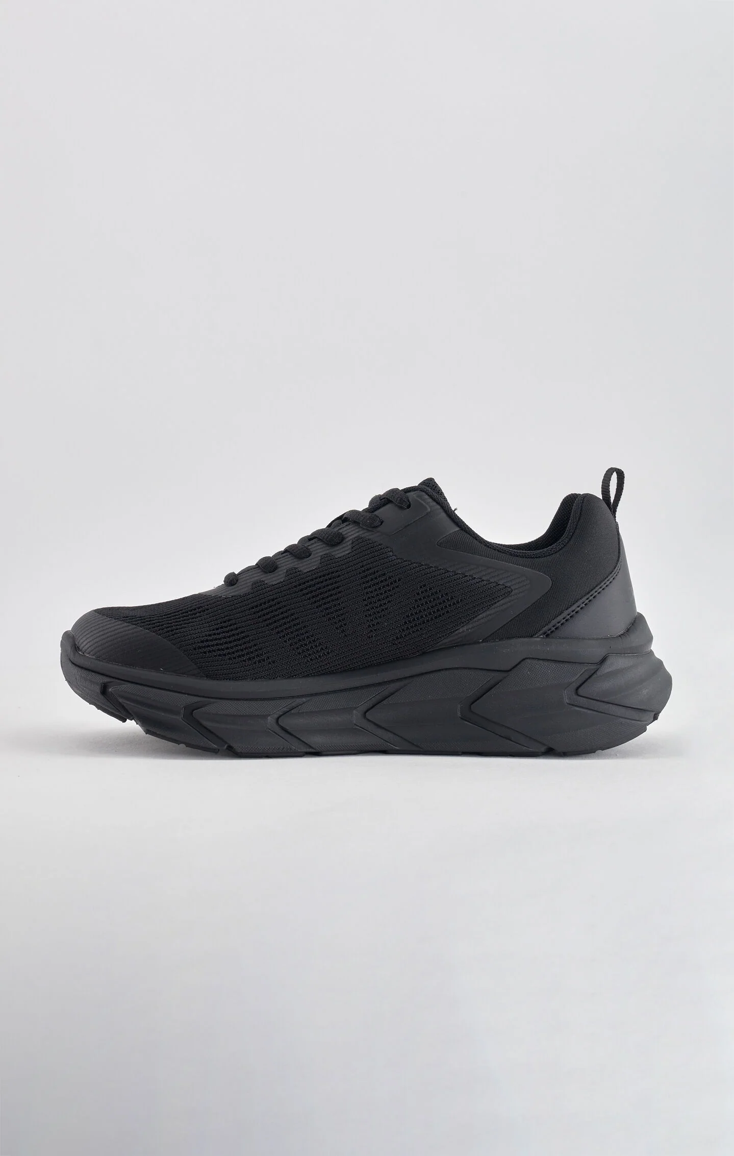 FX III Low Top Trainer - Image 3