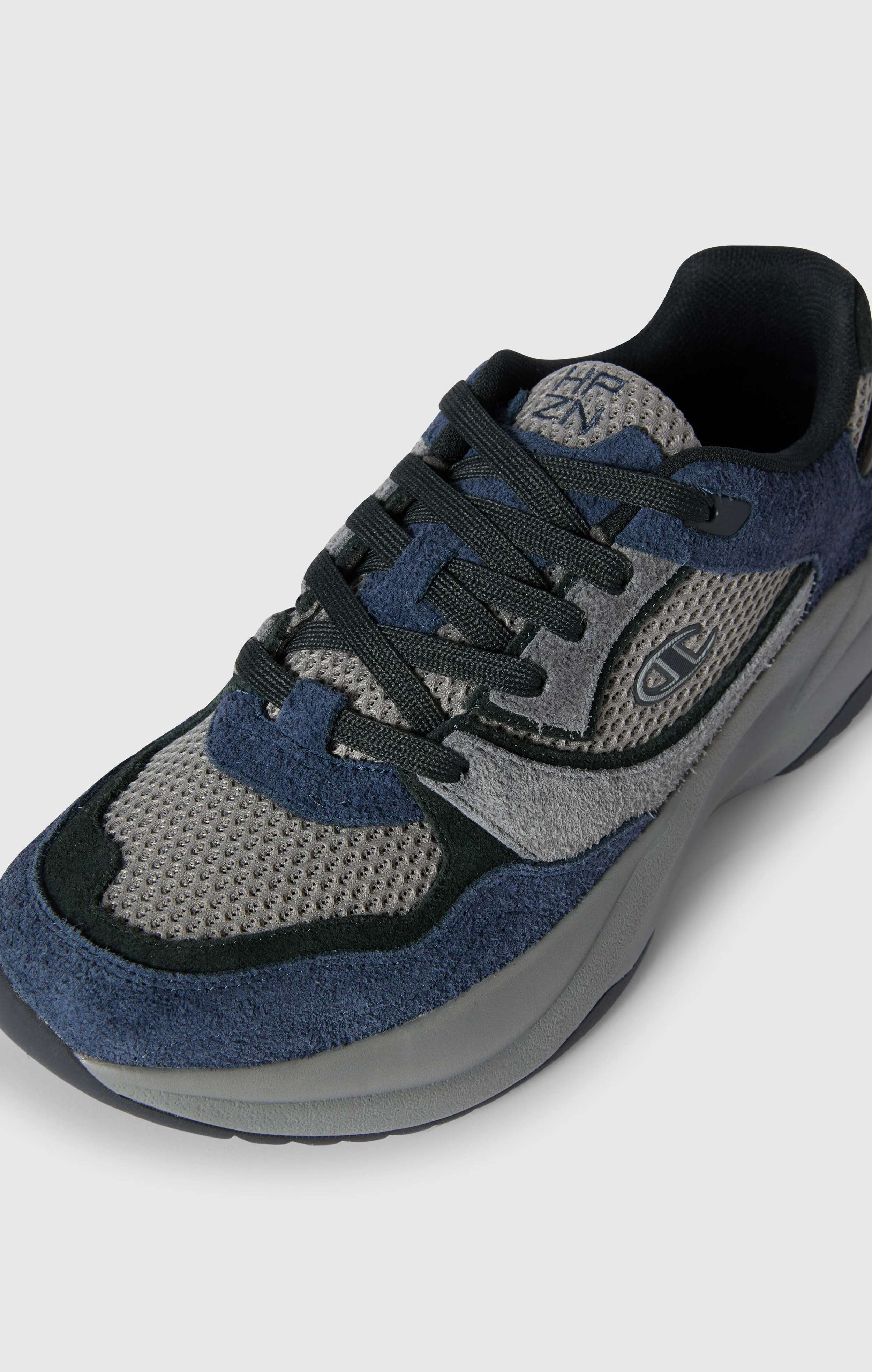 HYPERZONE SUEDE Trainers Low - Image 4