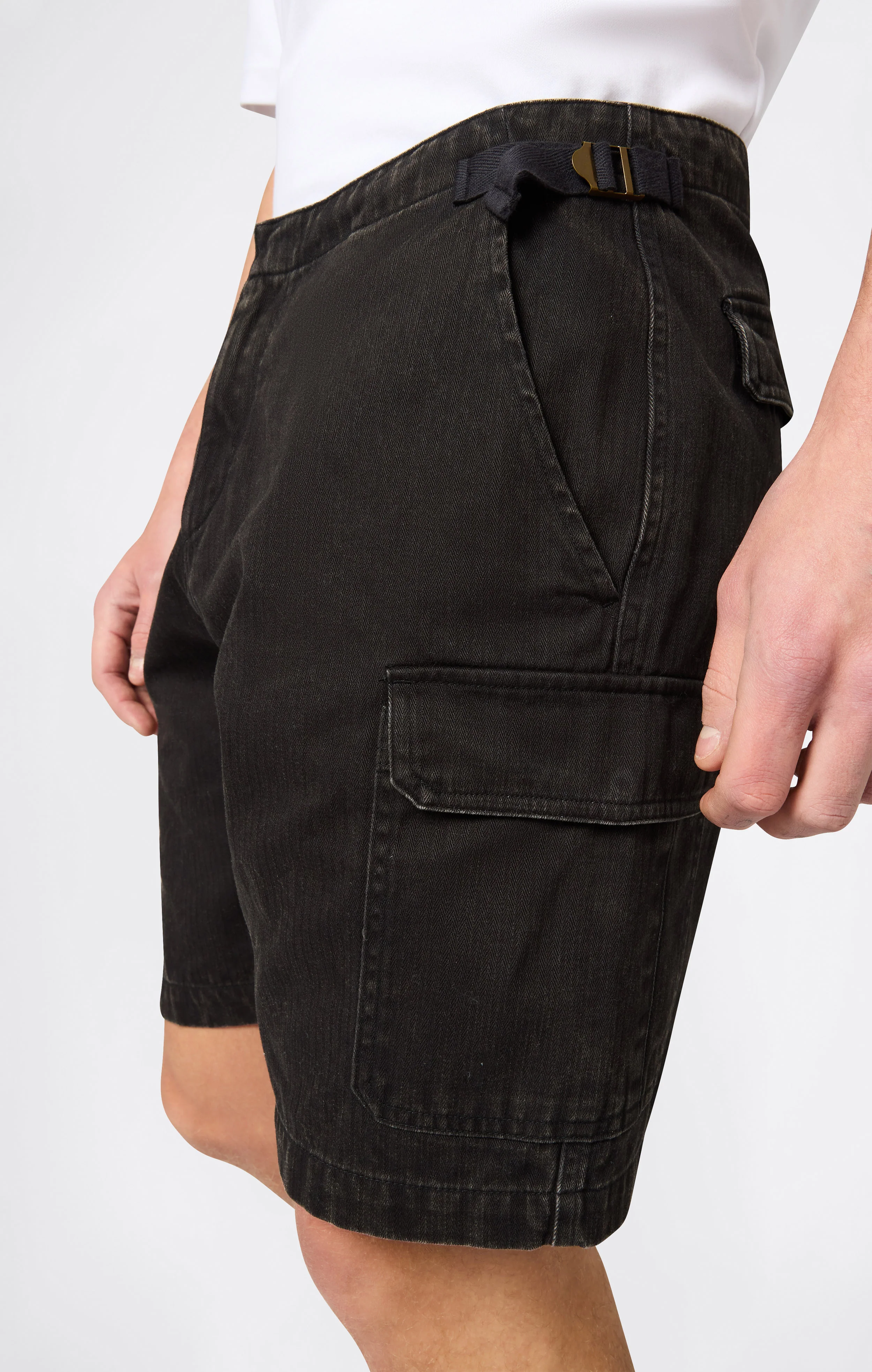 Men’s 7'' Woven Cargo Shorts - Image 4