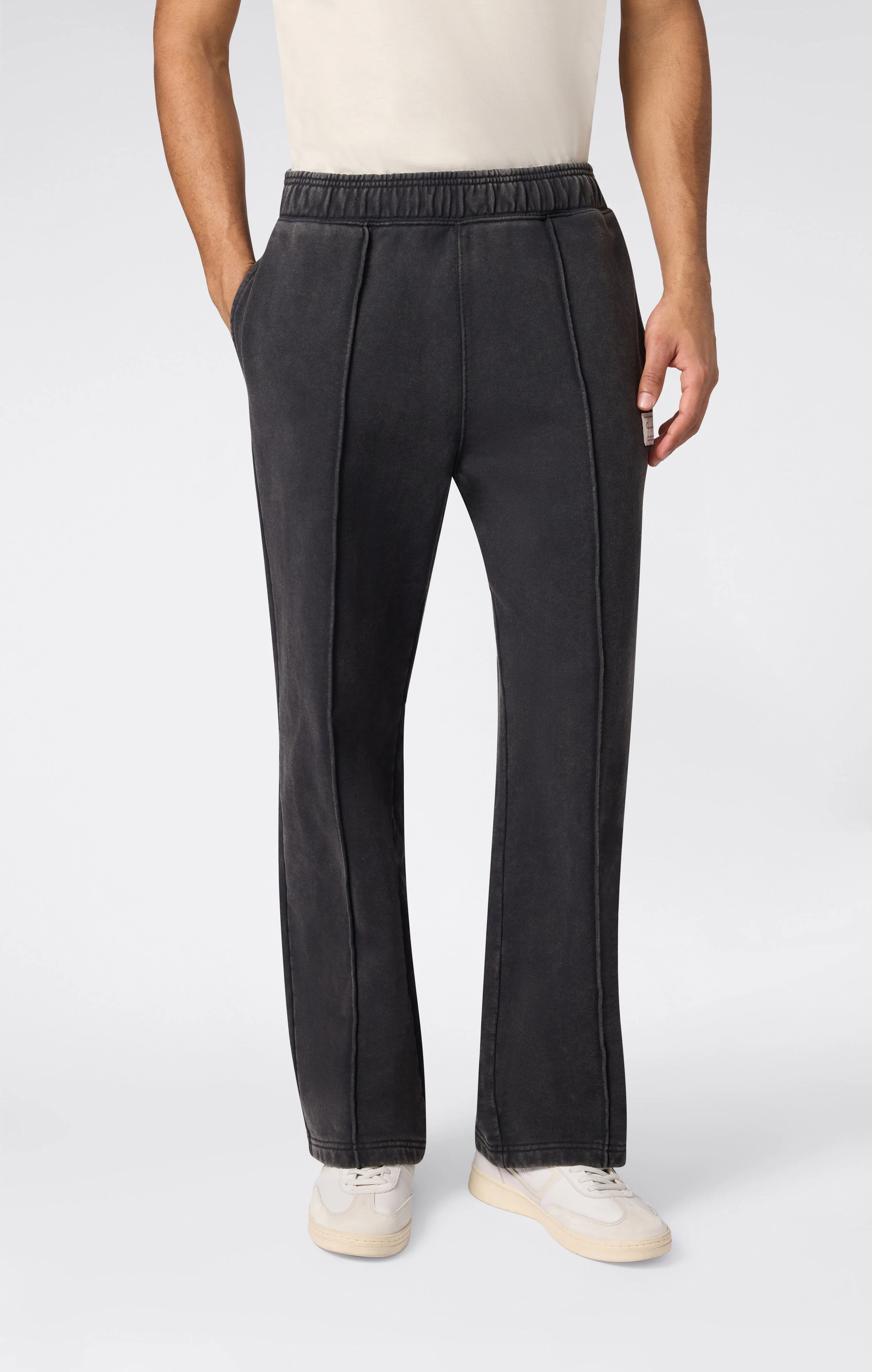 Men’s Pants with Stitched Pleat and Washed Effect
