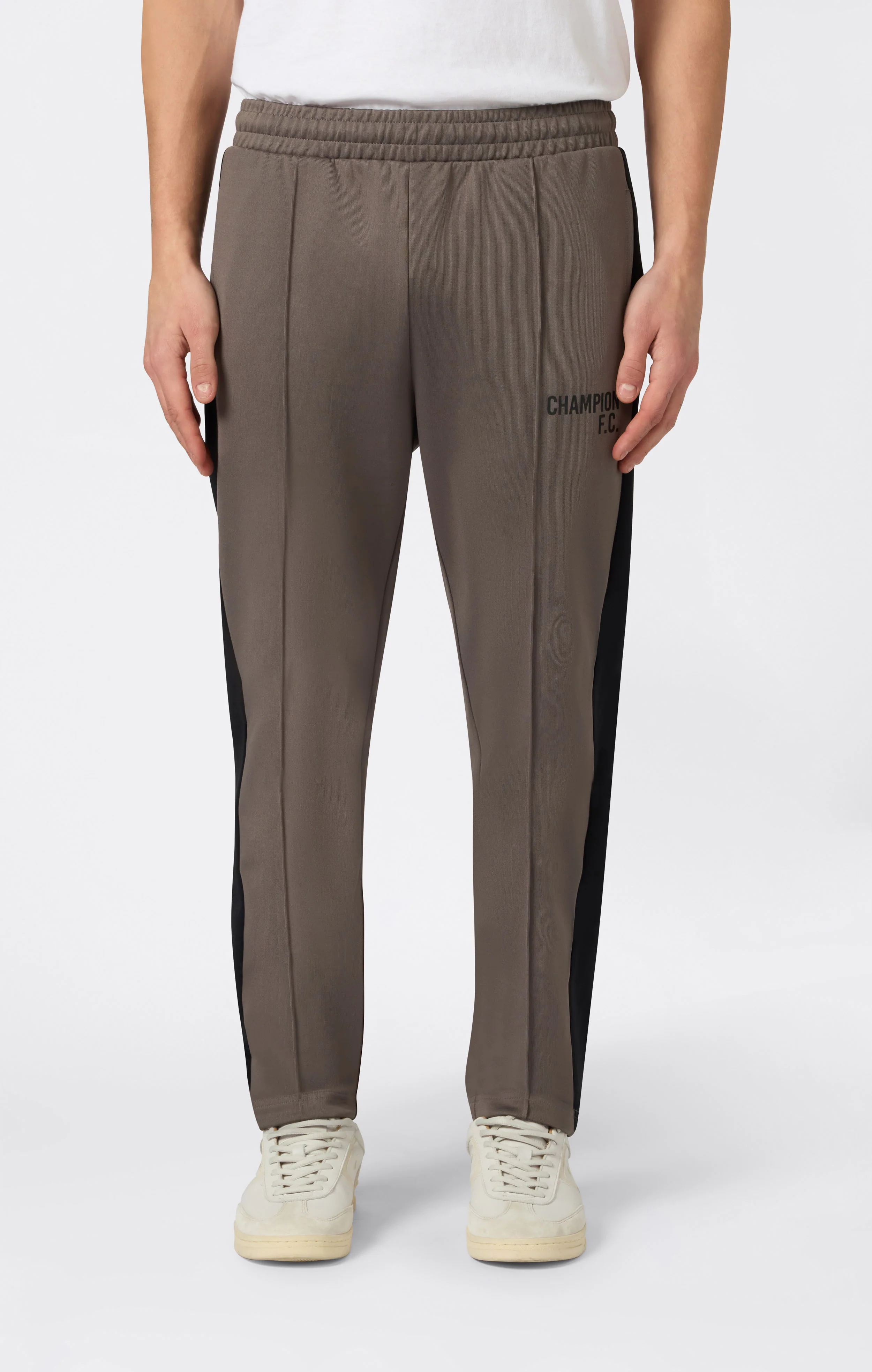 Men’s Slim Fit Straight Leg Pants