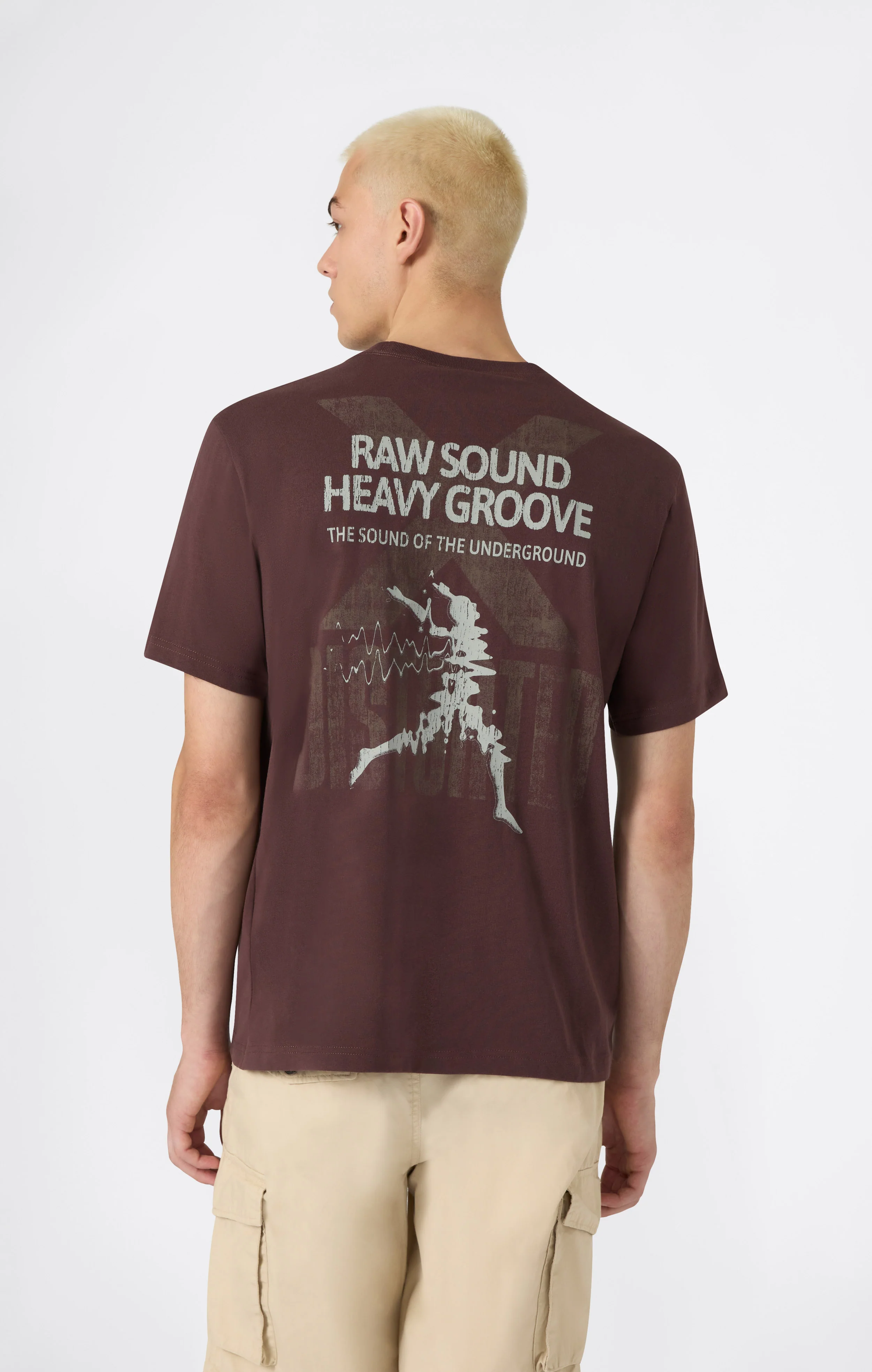REVERSE WEAVE Men’s Graphic T-Shirt - Image 4