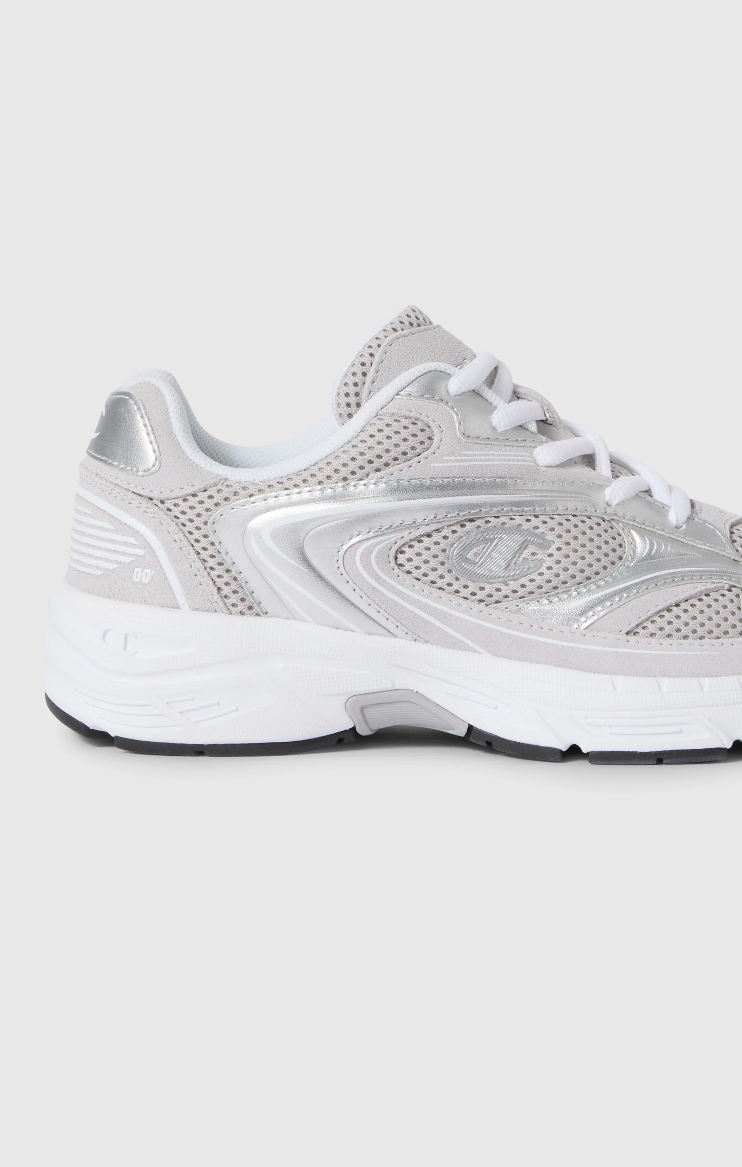 Unisex RN00 Metallic Low Cut Trainers - Image 2