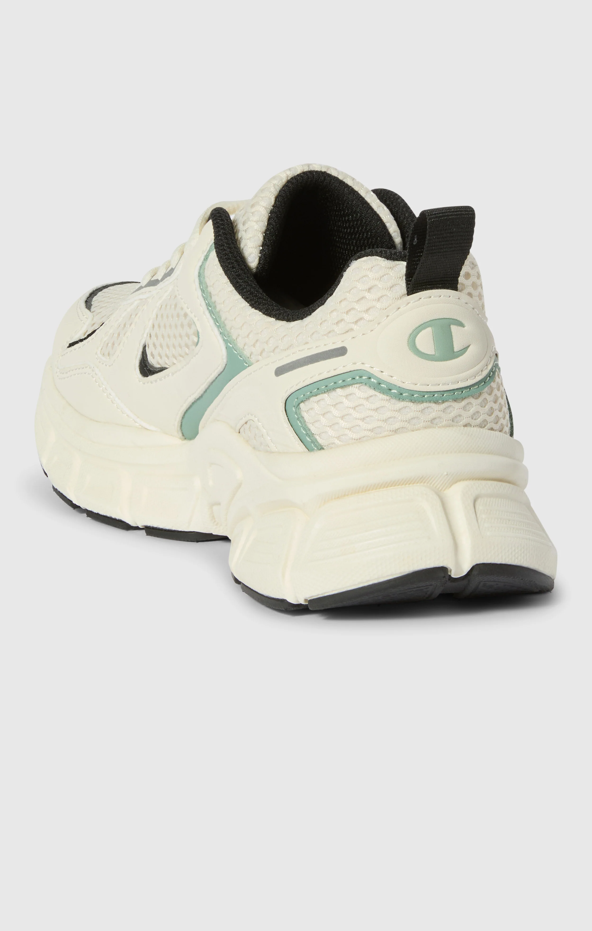 Unisex RT25 MESH Low Cut Trainers - Image 3