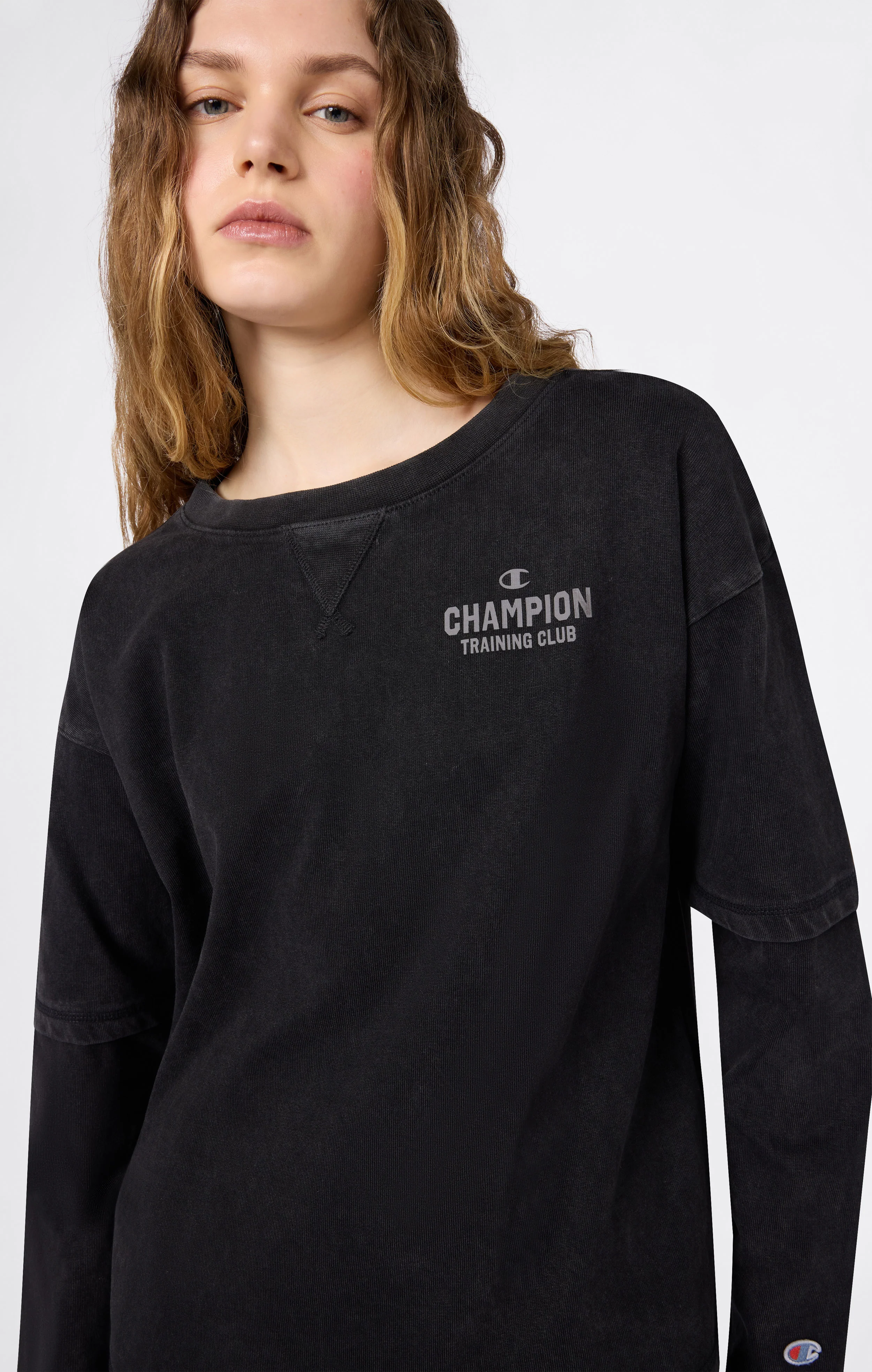 Women’s Boxing-Inspired Crewneck Sweatshirt - Image 3